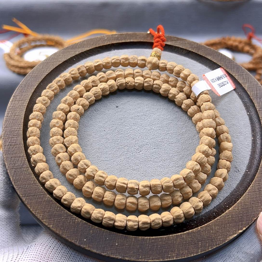 柏香籽/百香籽手串回*