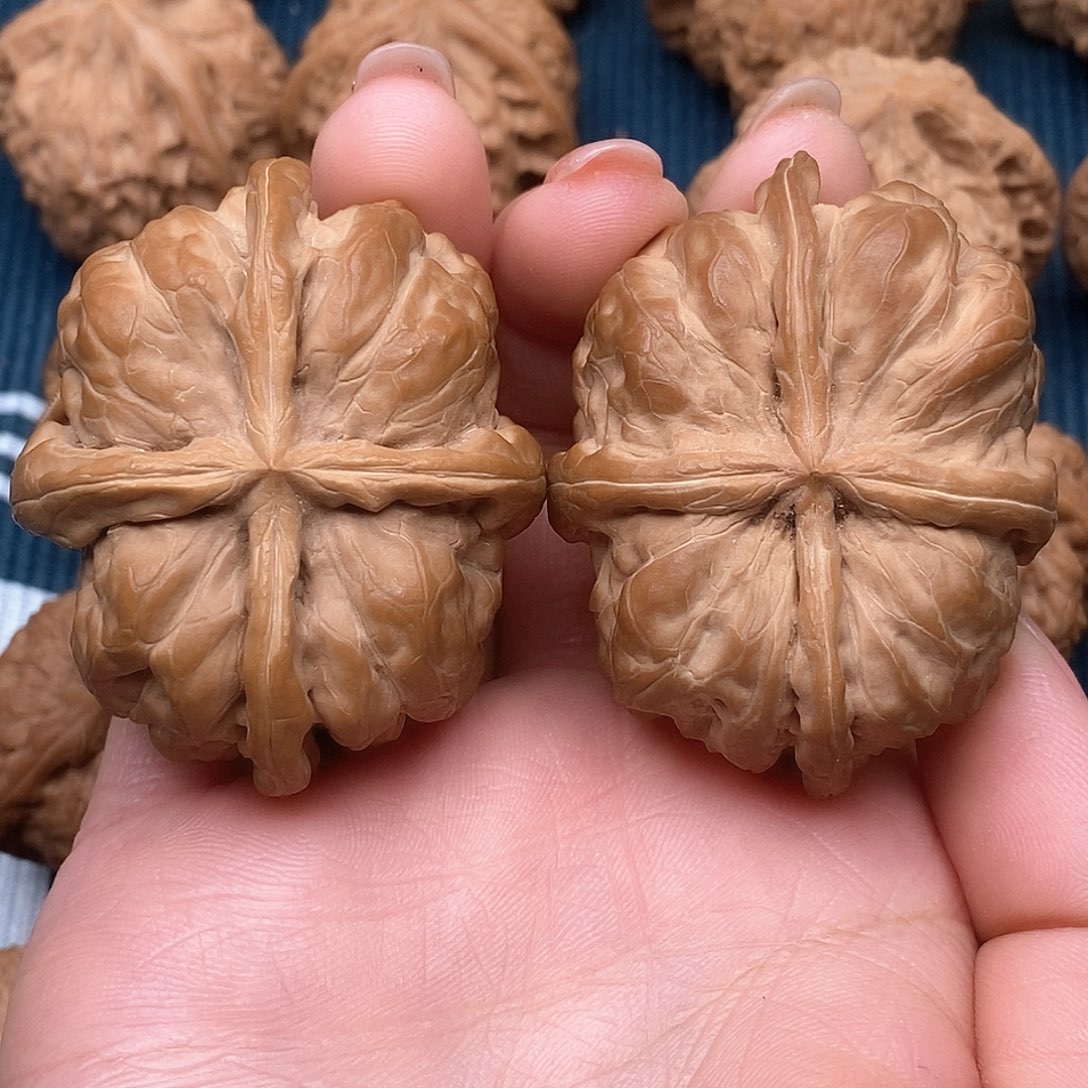 文玩核桃吊坠3**?蛤蟆头