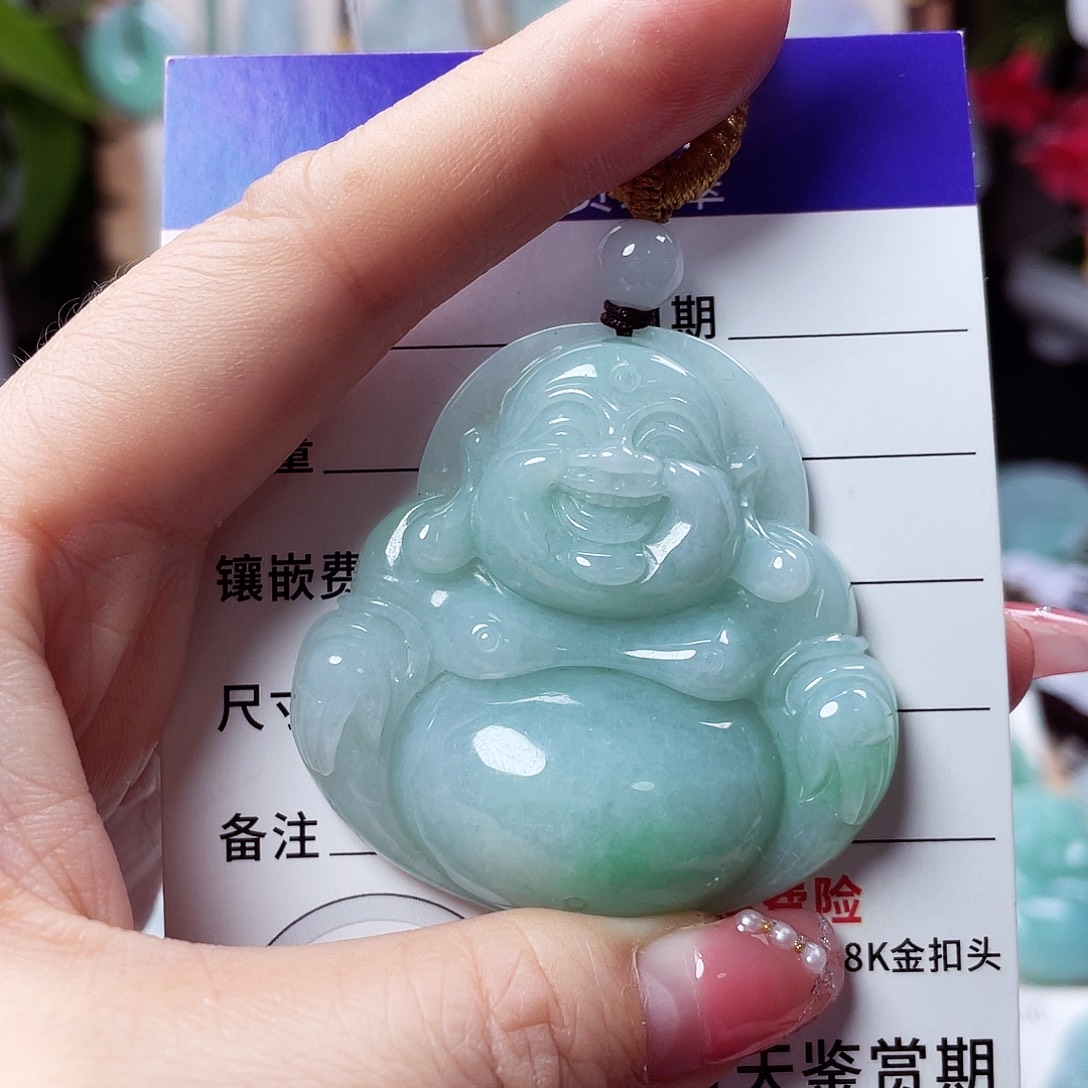 翡翠未镶嵌颈饰佛公16