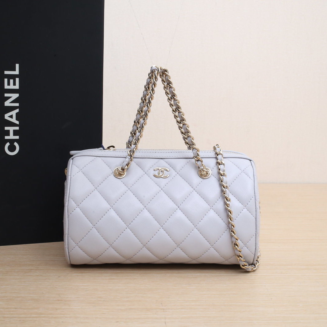 99新 Chanel/香奈儿 【黑黑】 灰色 镭射标 浅金扣 25P 保龄球包