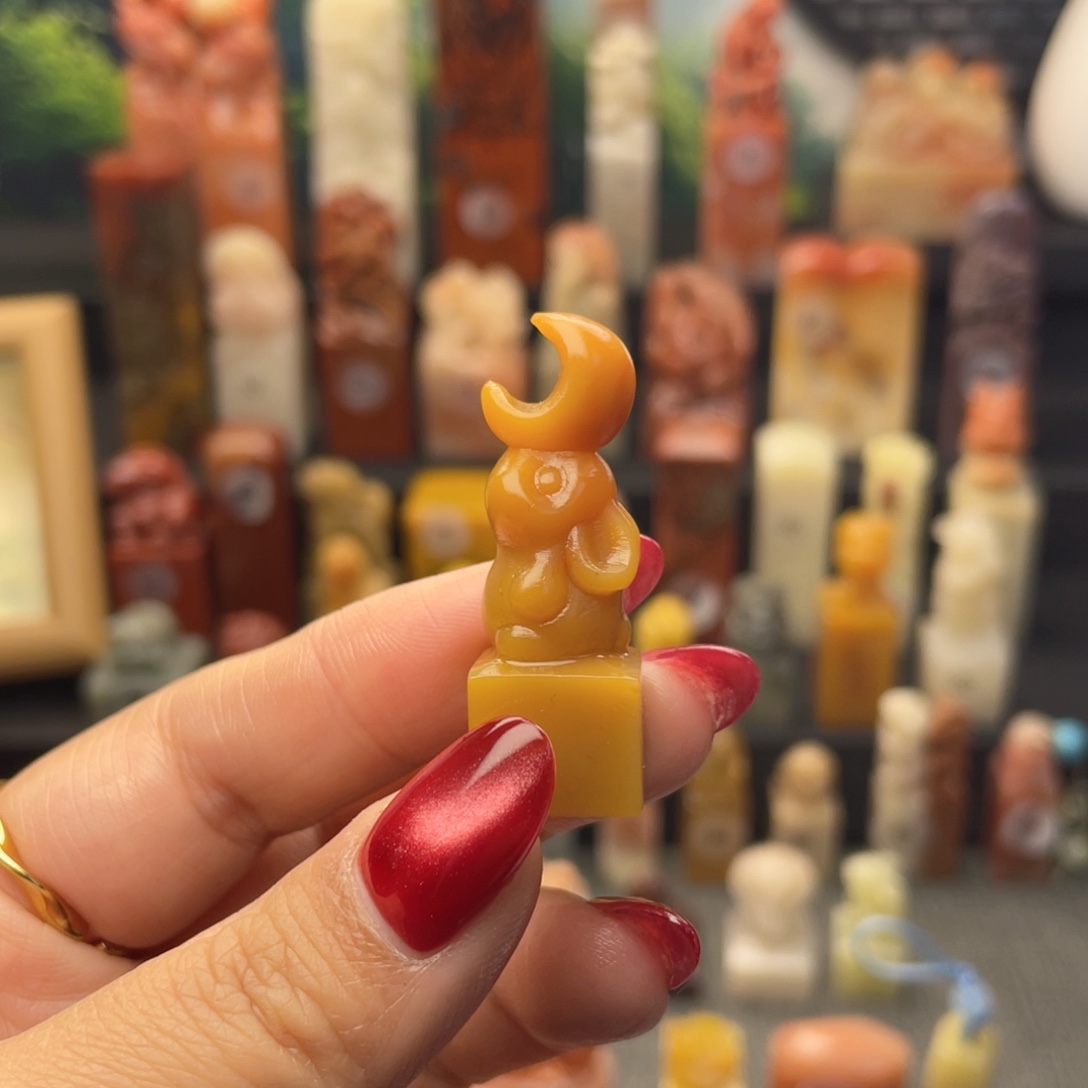 寿山石印石兔兔印章