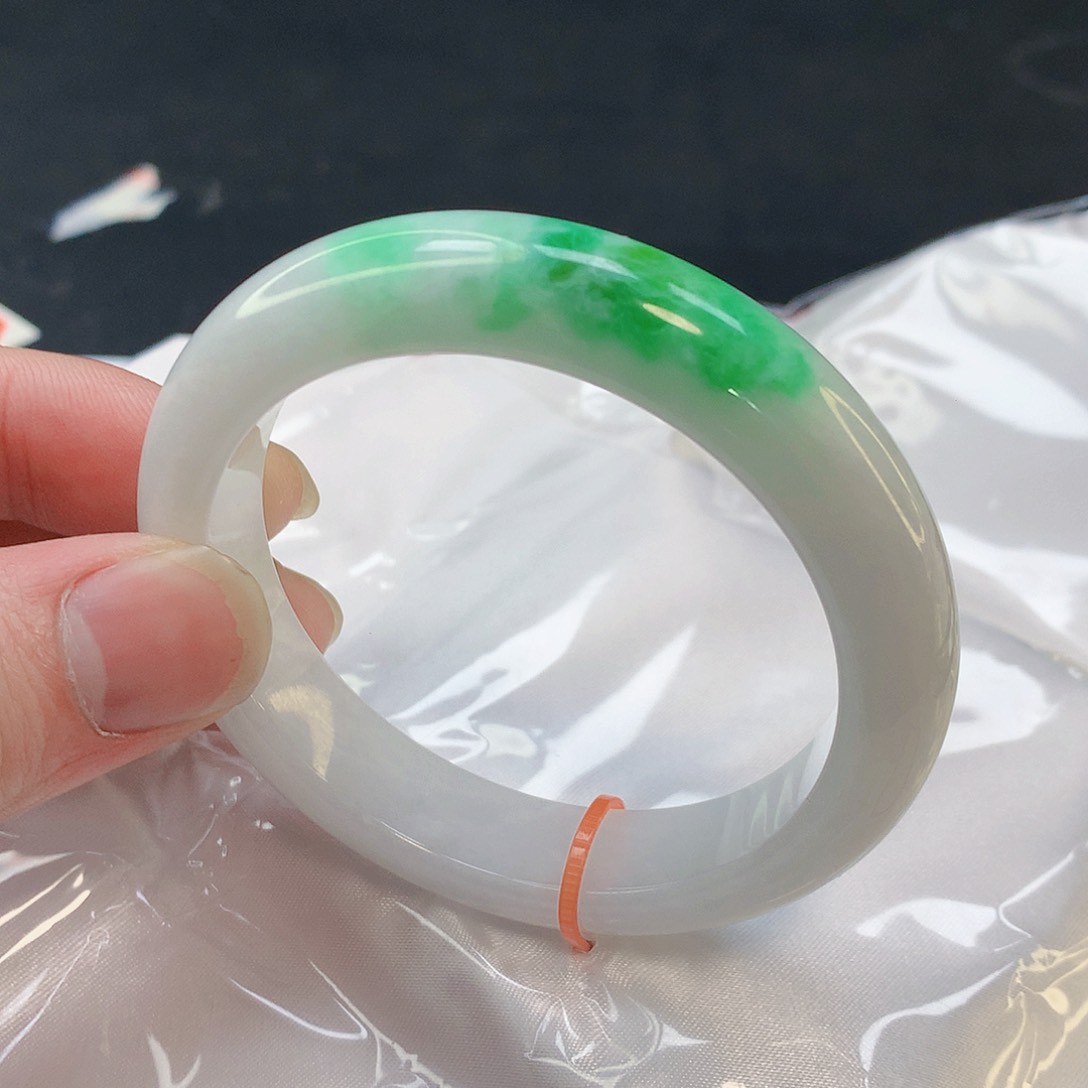 翡翠手镯未镶嵌077缅甸天然翡翠A货