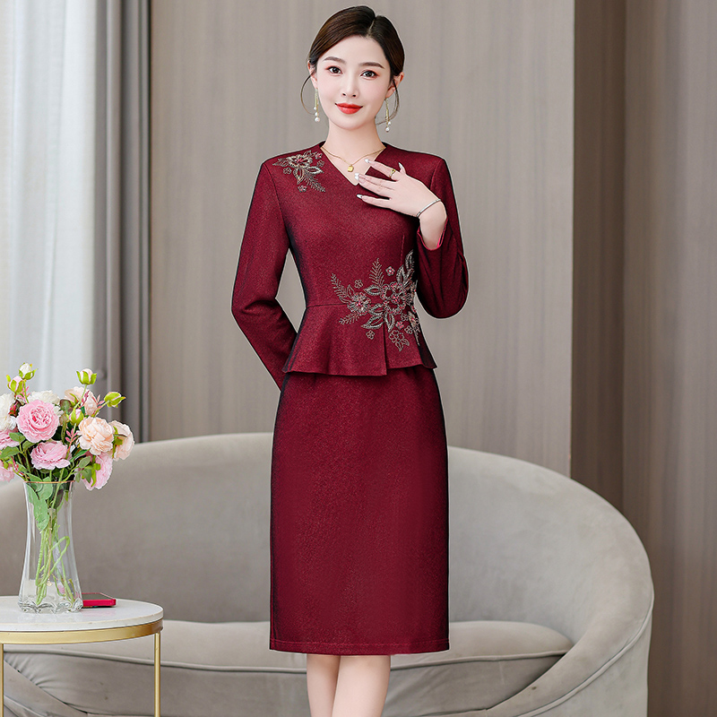 高级感上档次旗袍秋婚礼2025年时尚妈妈装婚宴礼服喜婆婆装敬酒服