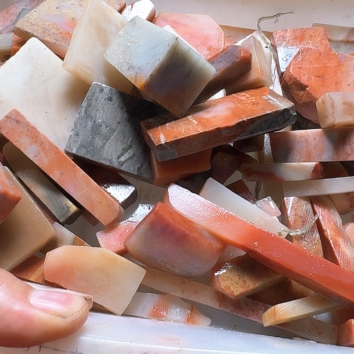 寿山石东**凡老挝石素质