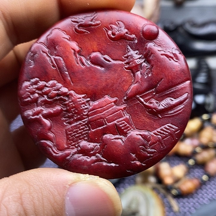 未镶嵌蛇纹石玉颈饰