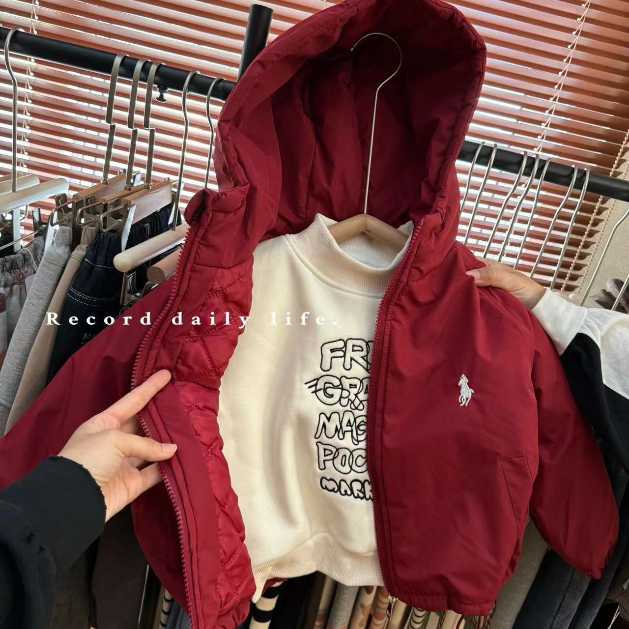 加厚兄妹款儿童派克服安哥拉红棉袄冲锋衣Q33