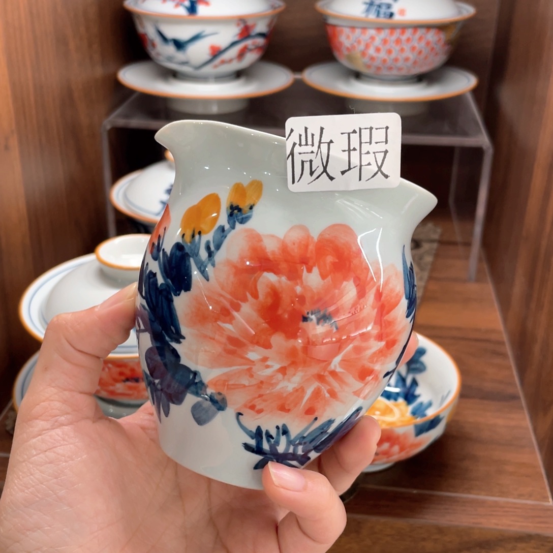 釉下手绘茶具微瑕