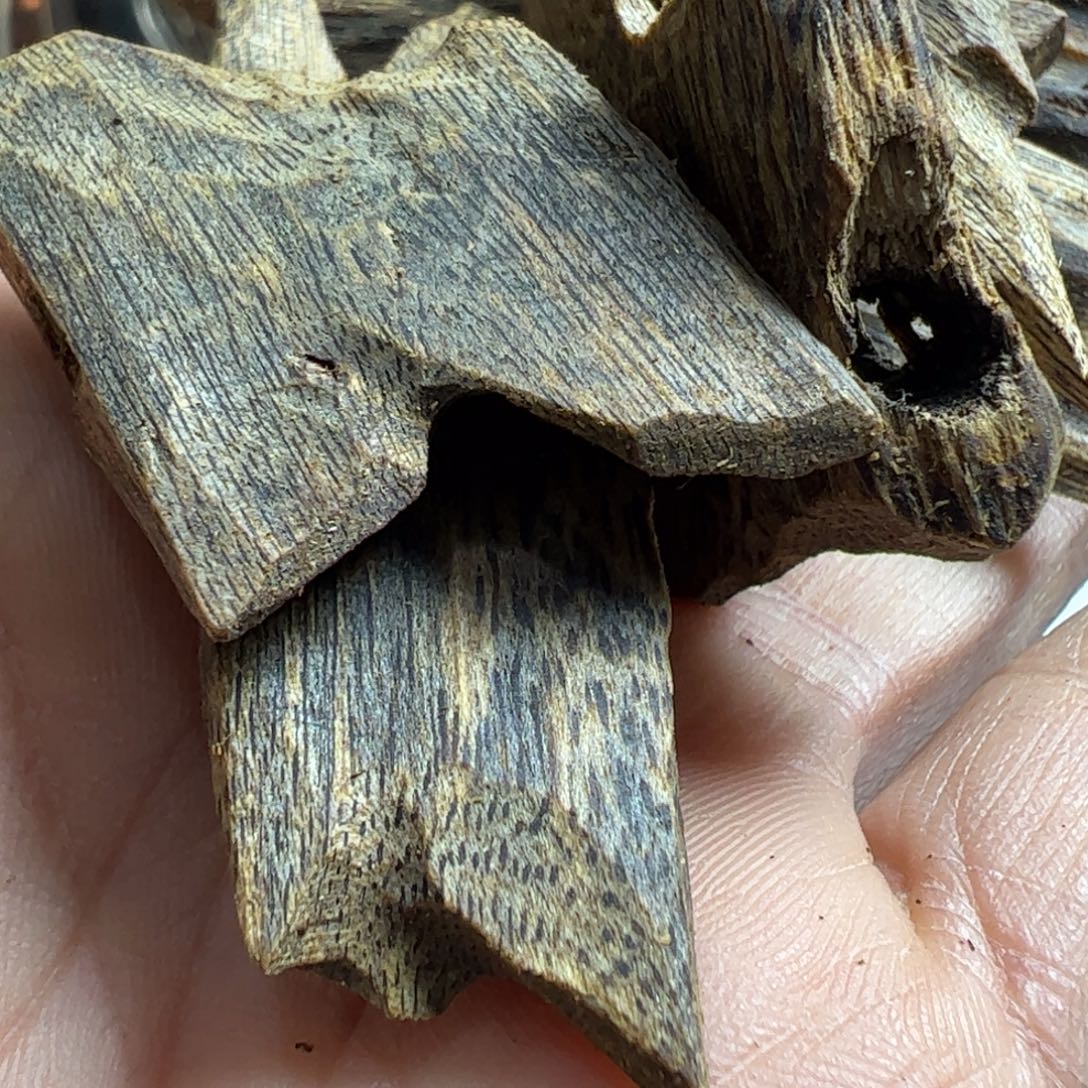 沉香沉香碎屑白棋块料50克