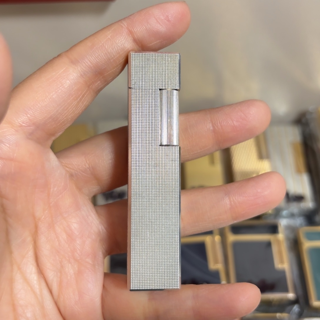 都登卡中古打火机