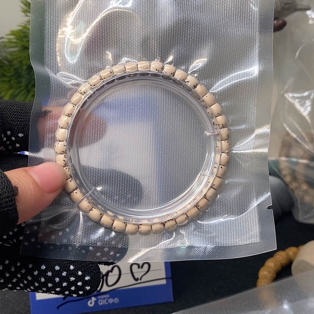 吊坠星月菩提原白河豚6*5单