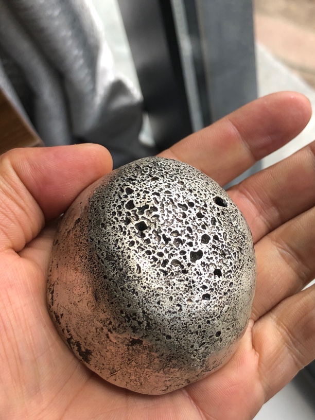 古色古香纯银元宝