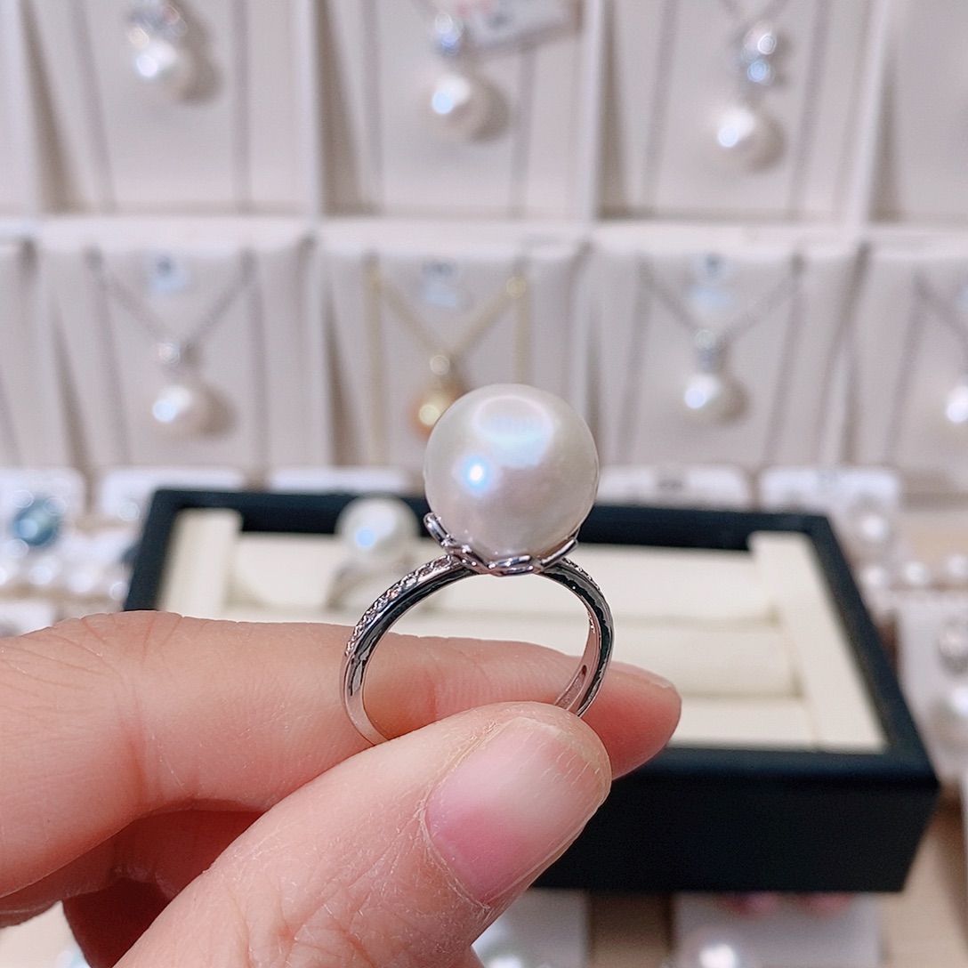 颈饰未镶嵌淡水珍珠