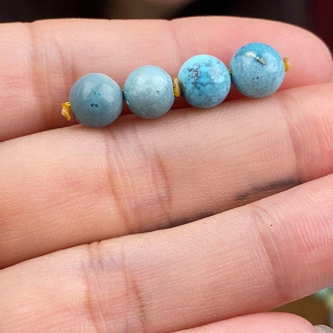 绿松石未镶嵌原矿