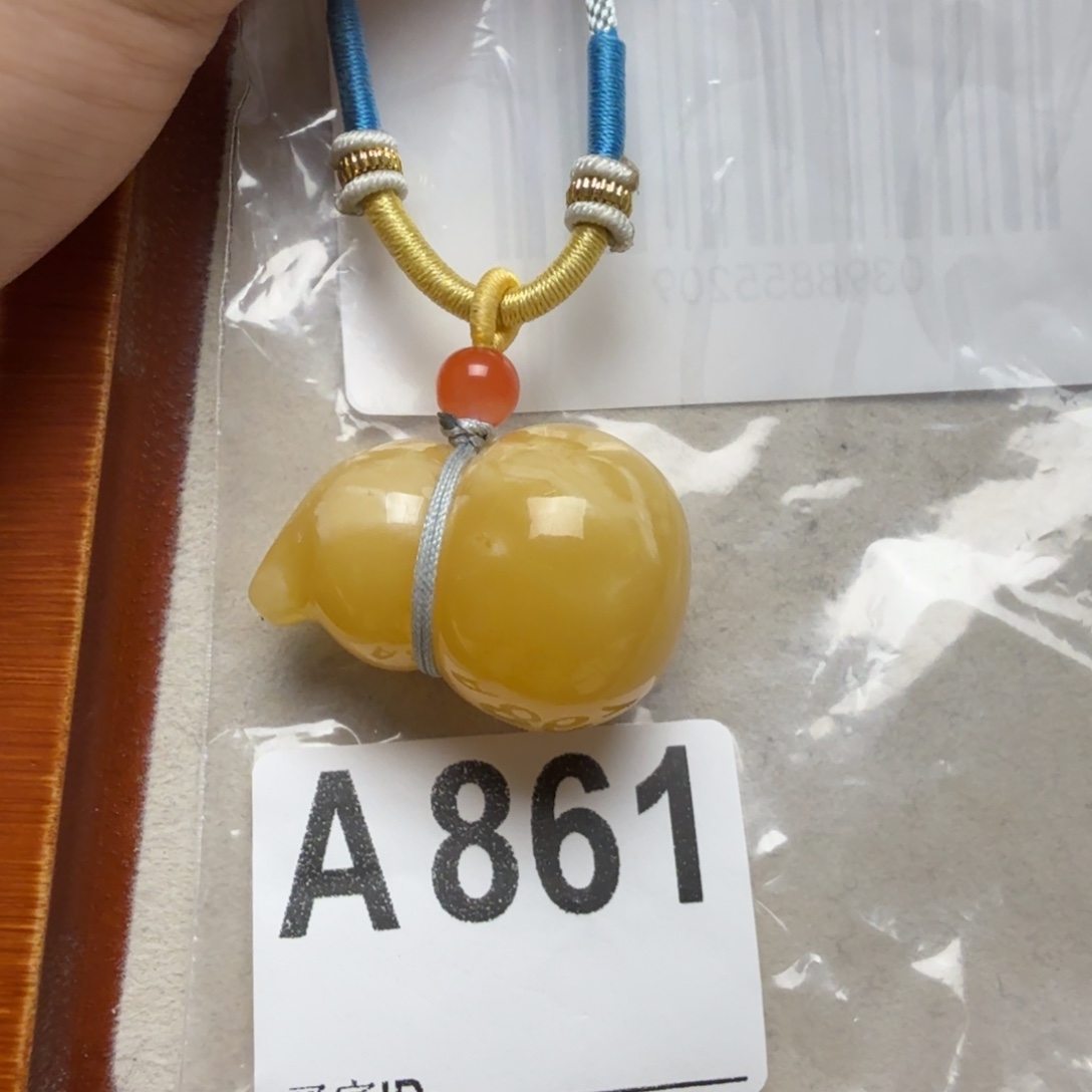 未镶嵌颈饰琥珀琥珀蜜蜡吊坠项链