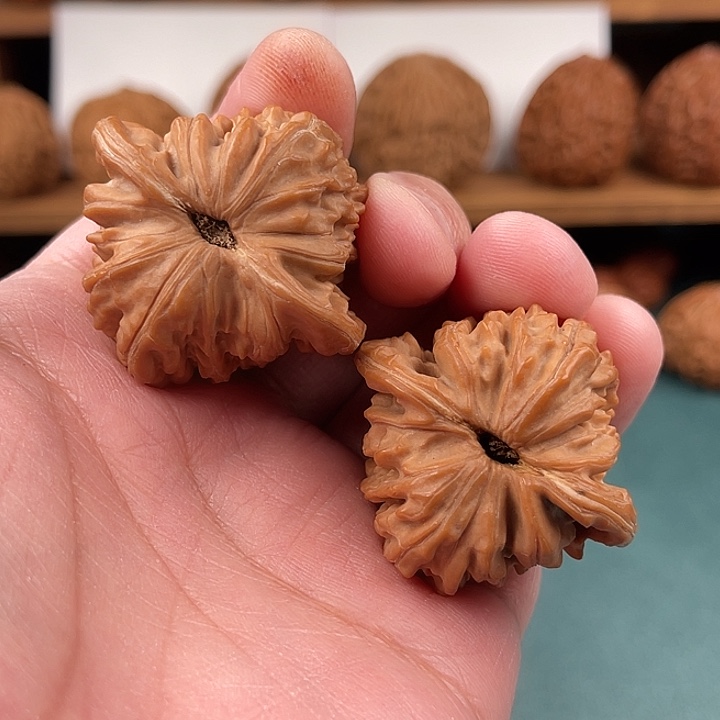 把件文玩核桃文玩核桃平谷原生态四座楼40.5/41