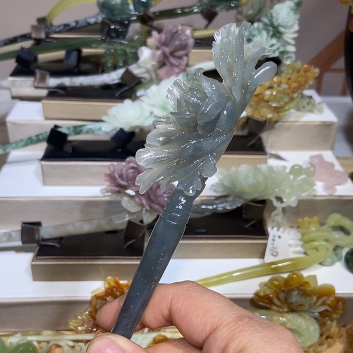 蛇纹石玉发饰未镶嵌