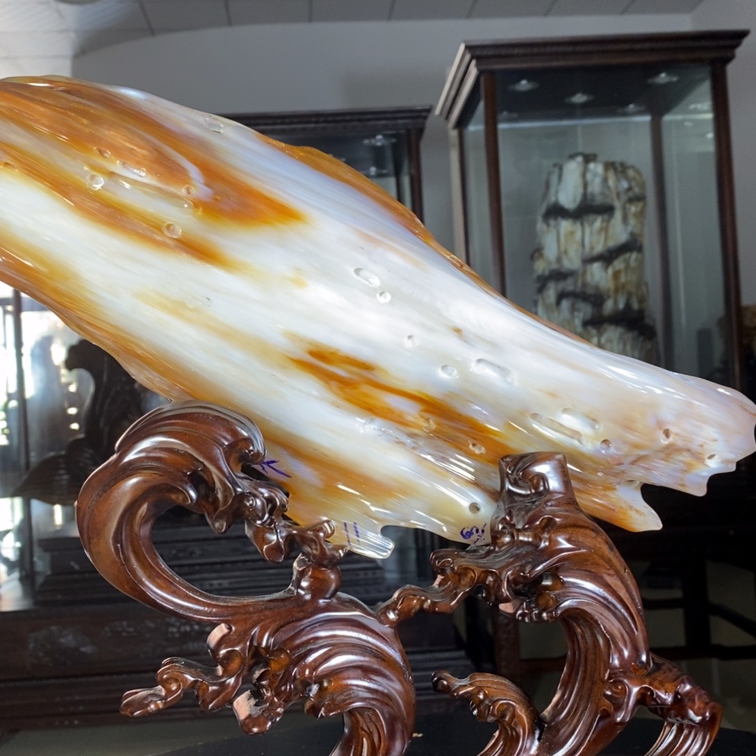 硅化玉未镶嵌珠宝奇石