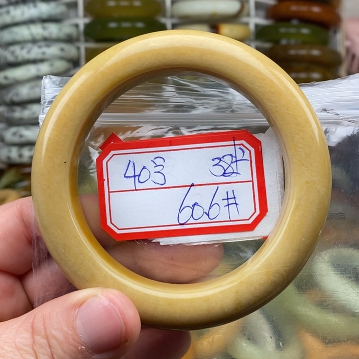 未镶嵌蛇纹石玉手绳