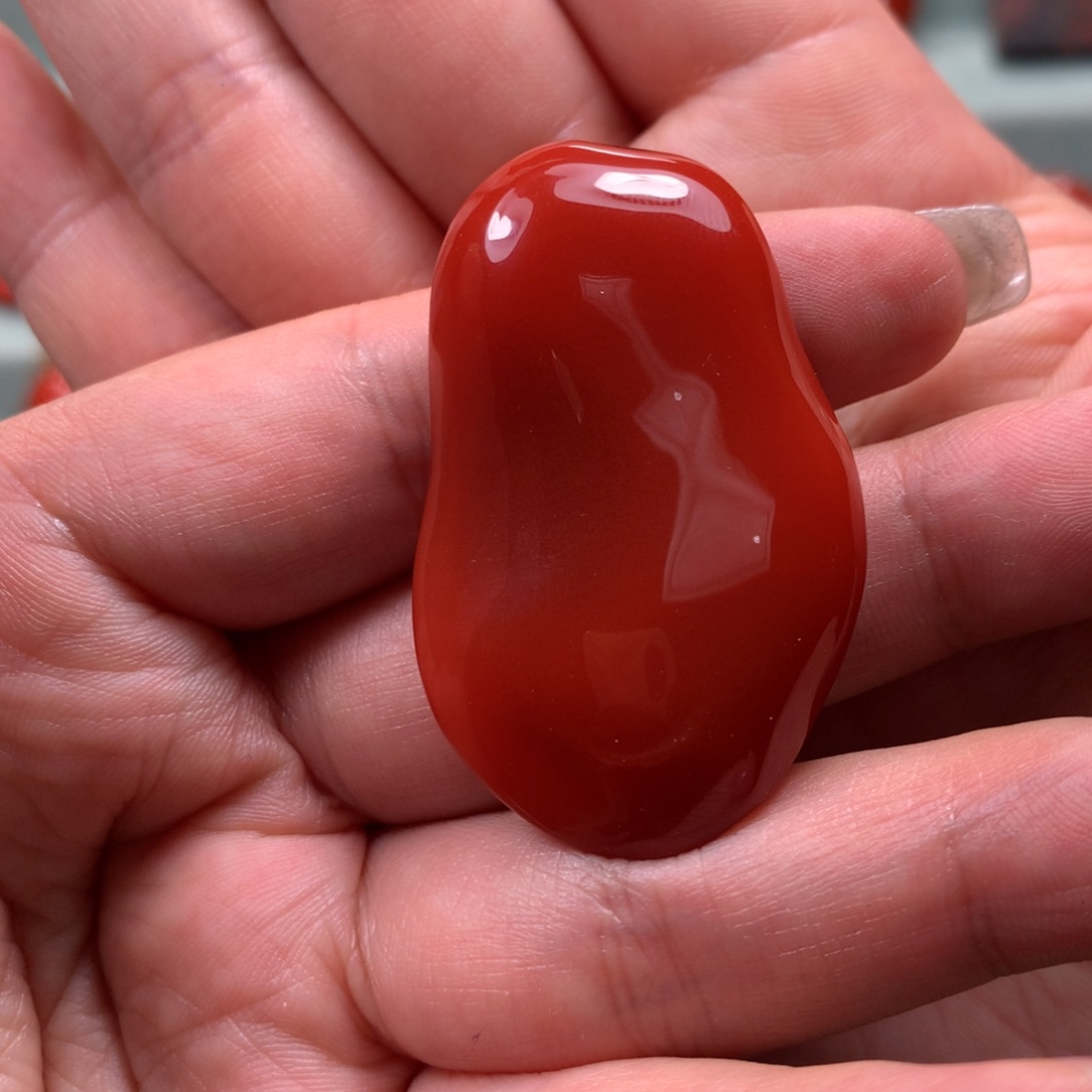 未镶嵌吊坠南红玛瑙