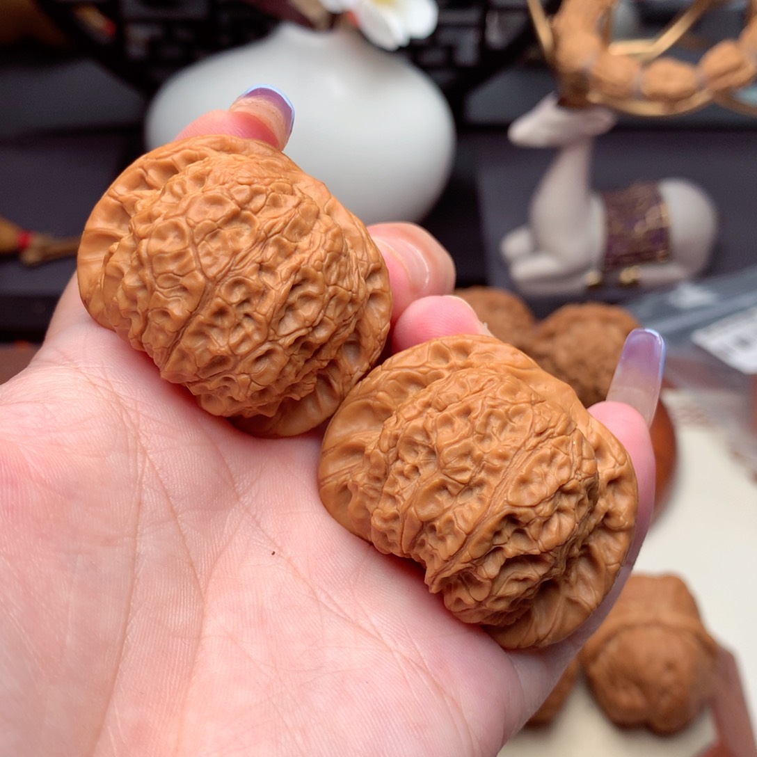 文玩核桃把件血麒麟全品  1号