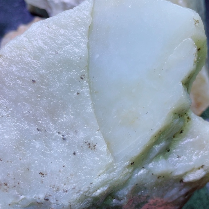 和田玉未镶嵌珠宝半成品