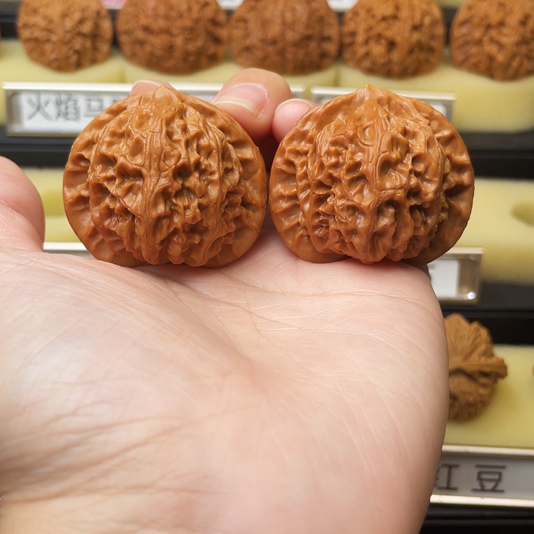 吊坠文玩核桃宫灯43尺540