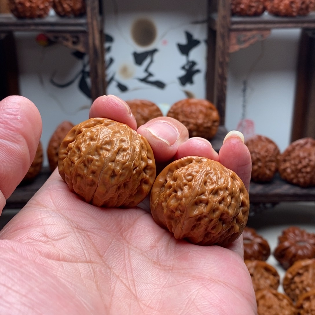 吊坠文玩核桃36尺铁锤
