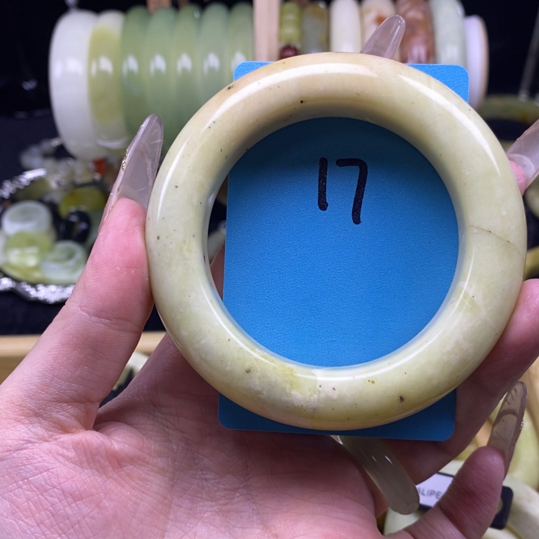 蛇纹石玉未镶嵌手镯56.2