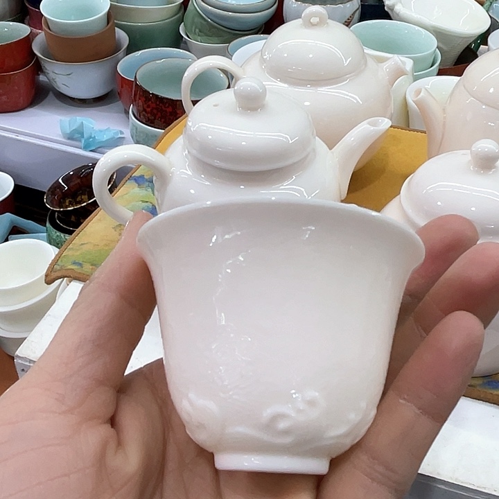 福利待遇多多哦哦哦