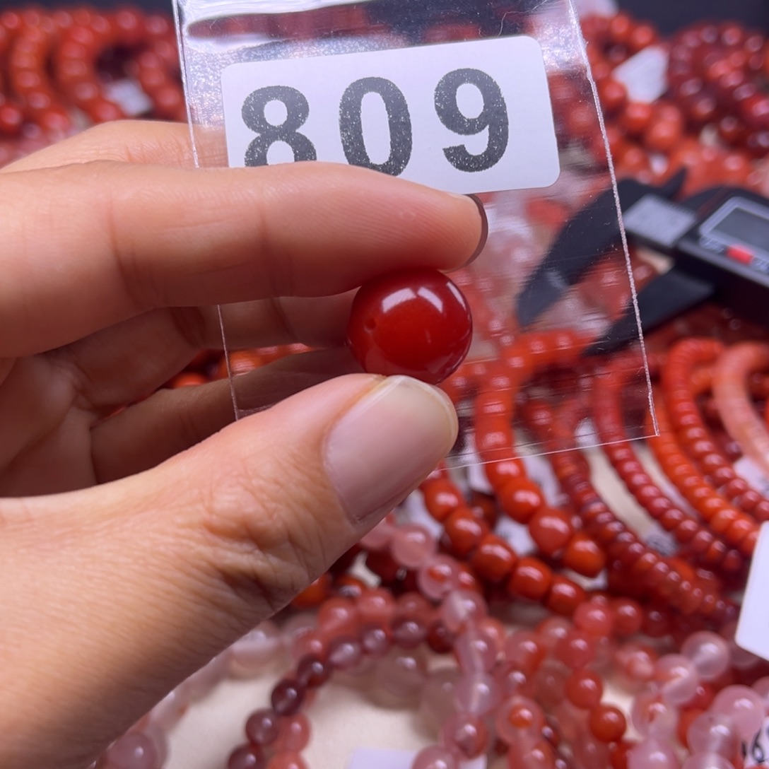 暮***雪南红玛瑙未镶嵌手链