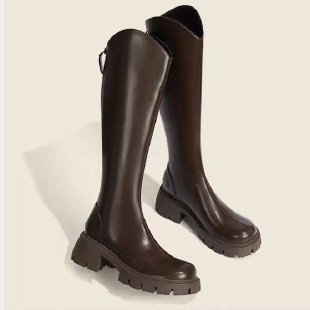 软底骑士靴子2025春秋季新款V型口显瘦厚底加绒马丁靴子长筒靴女