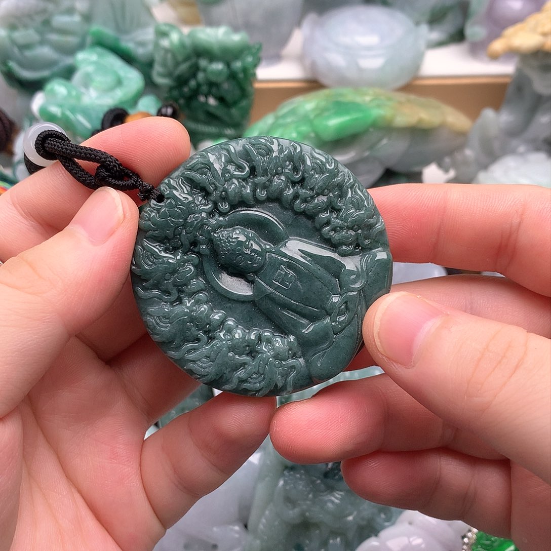 吊坠(不含链)未镶嵌翡翠