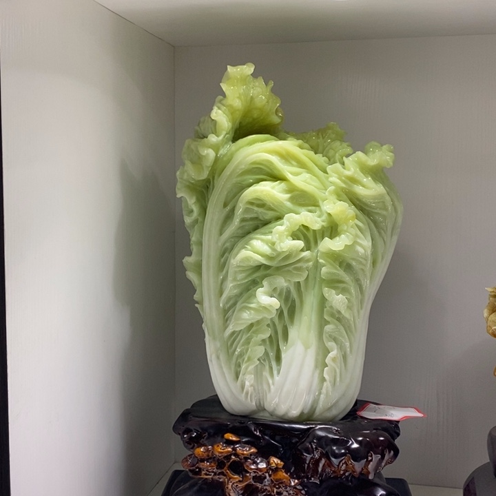 未镶嵌蛇纹石玉（覆膜）珠宝奇石