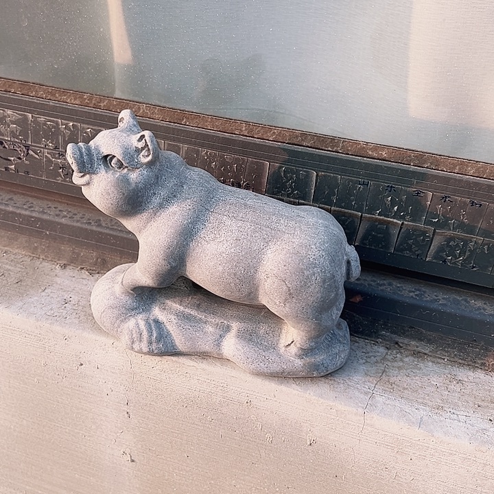 石材青石小猪长15