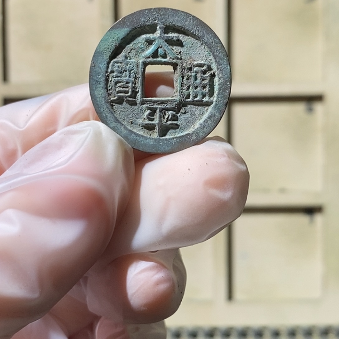 现代铜工艺品定制类钥匙扣 