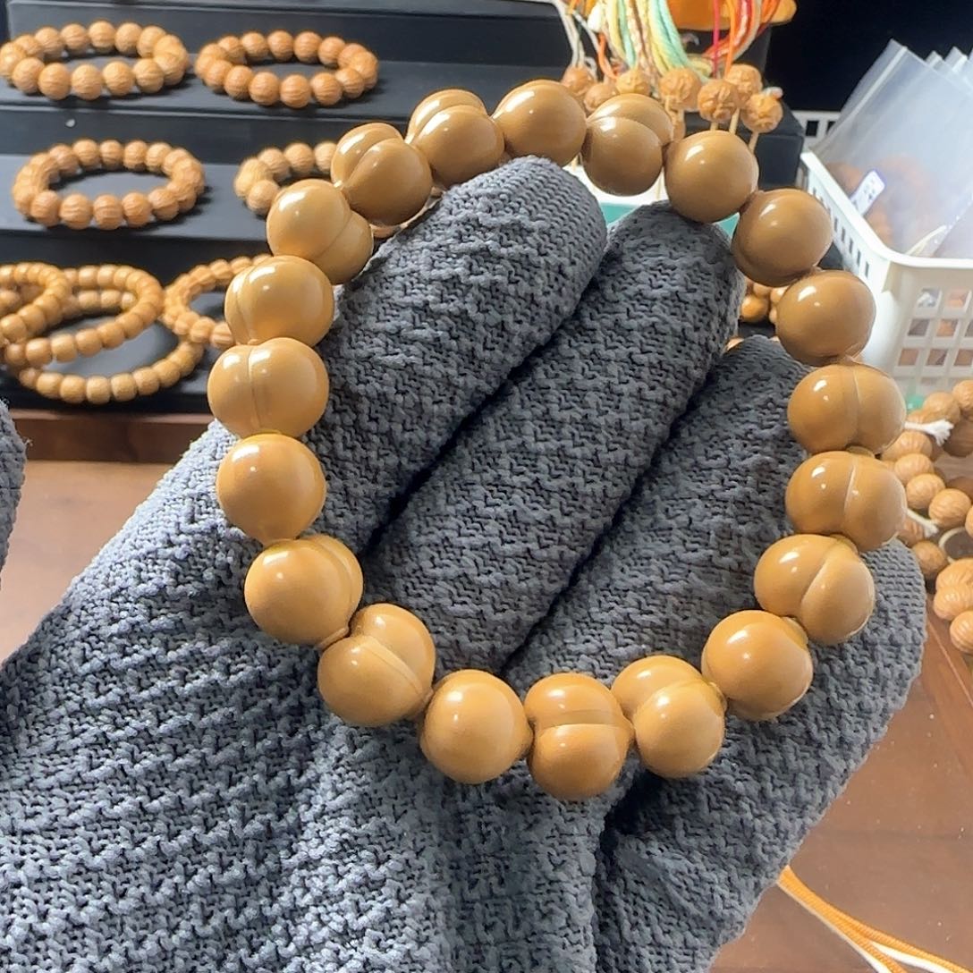 永****吊坠猴头核桃13加全品屁桃猴头手串