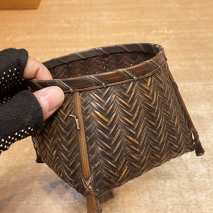 莫***雪瓷器木器铁器铜器