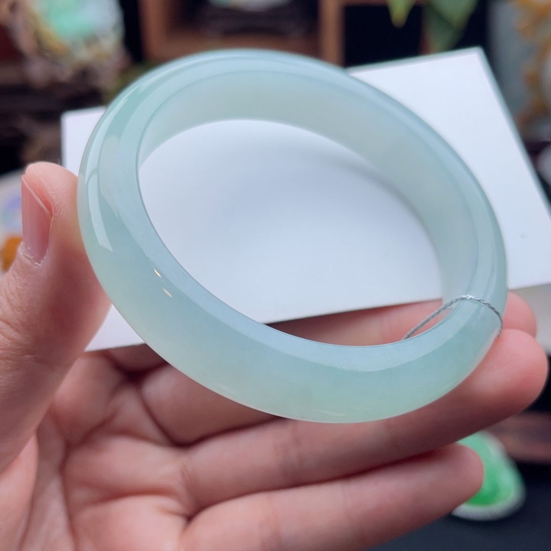 未镶嵌手镯翡翠蓝晴