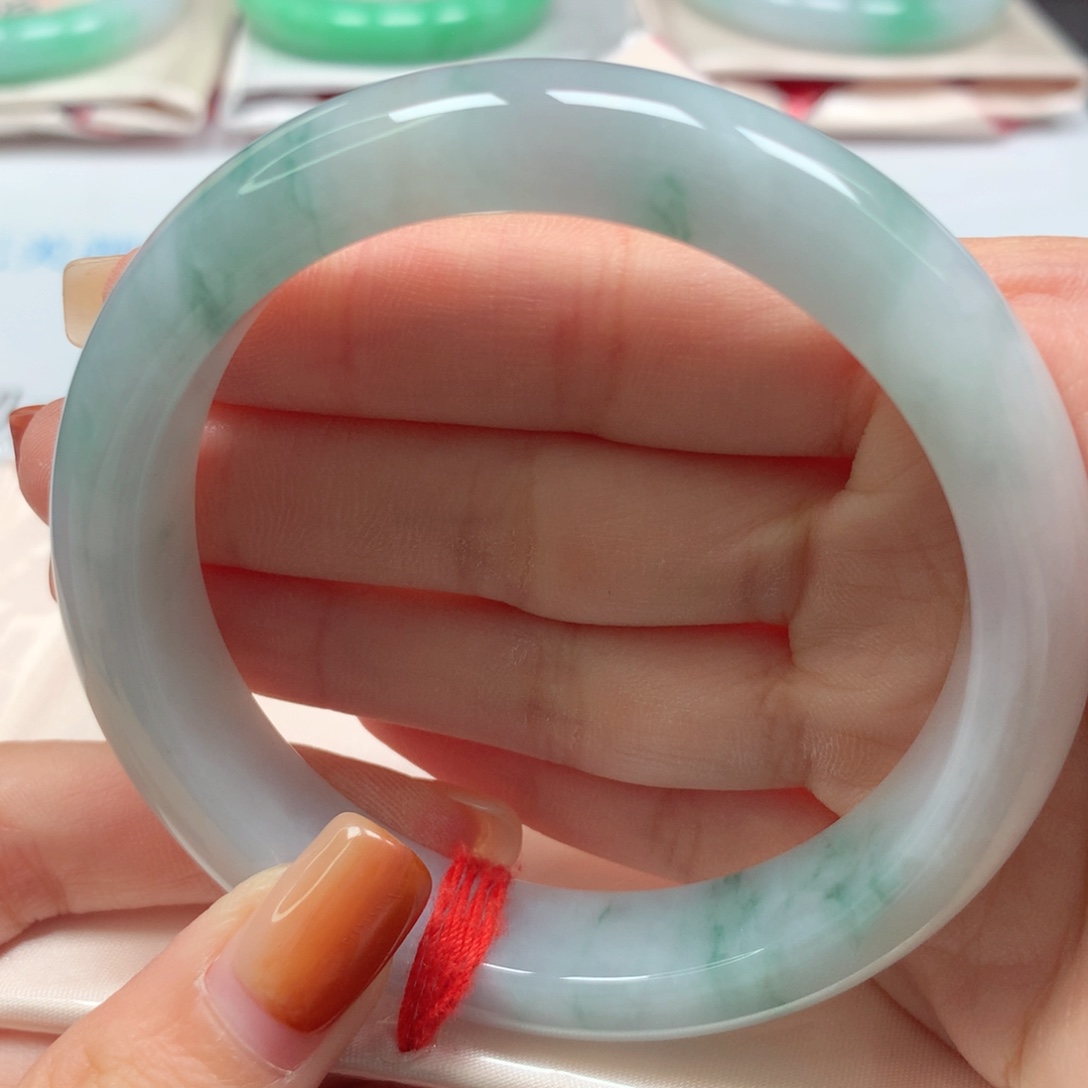 翡翠未镶嵌手镯天然翡翠A货