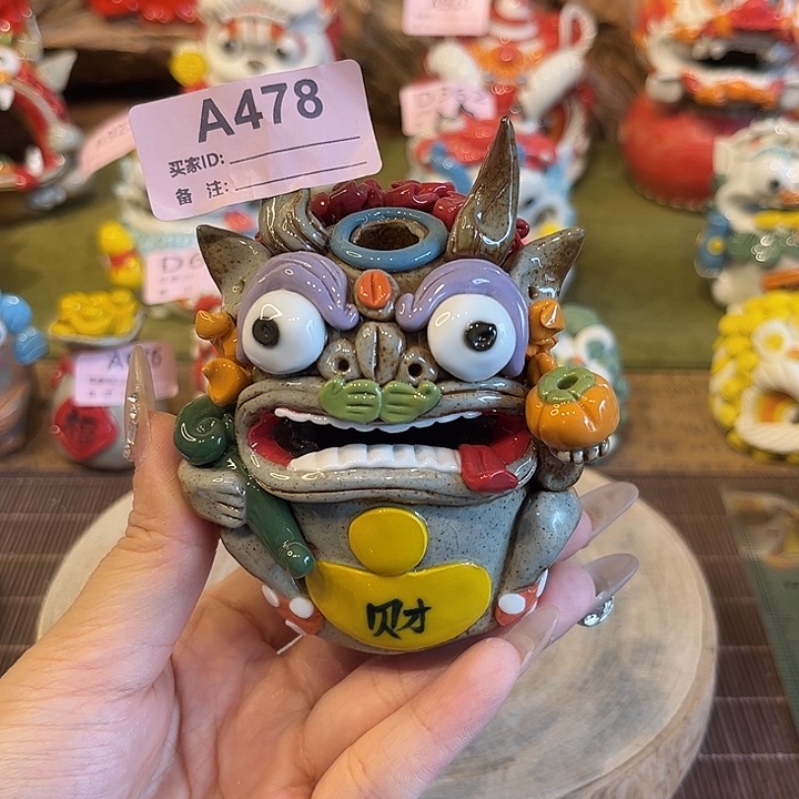 泥塑纯手工陶瓷摆件