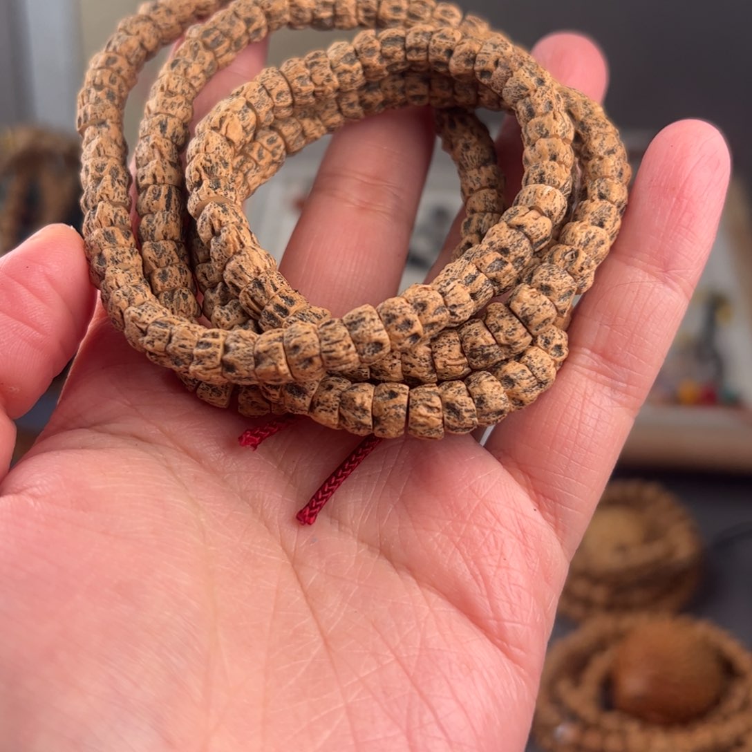 柏香籽/百香籽吊坠z****