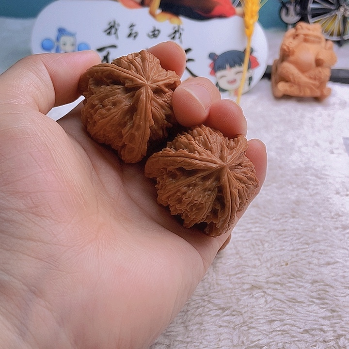 把件文玩核桃爱***面三棱