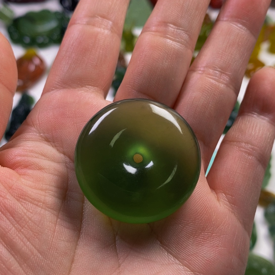 蛇纹石玉颈饰未镶嵌汐*