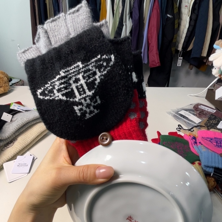 瓷片68。。。。。。。。。。。。。我