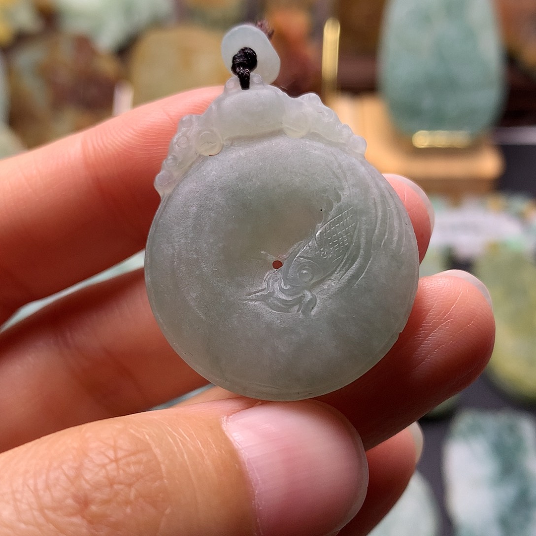 定制翡翠未镶嵌翡翠