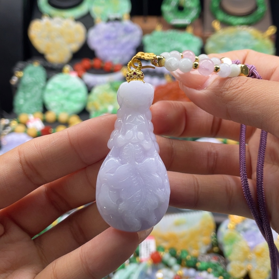 木***小翡翠未镶嵌颈饰代编织