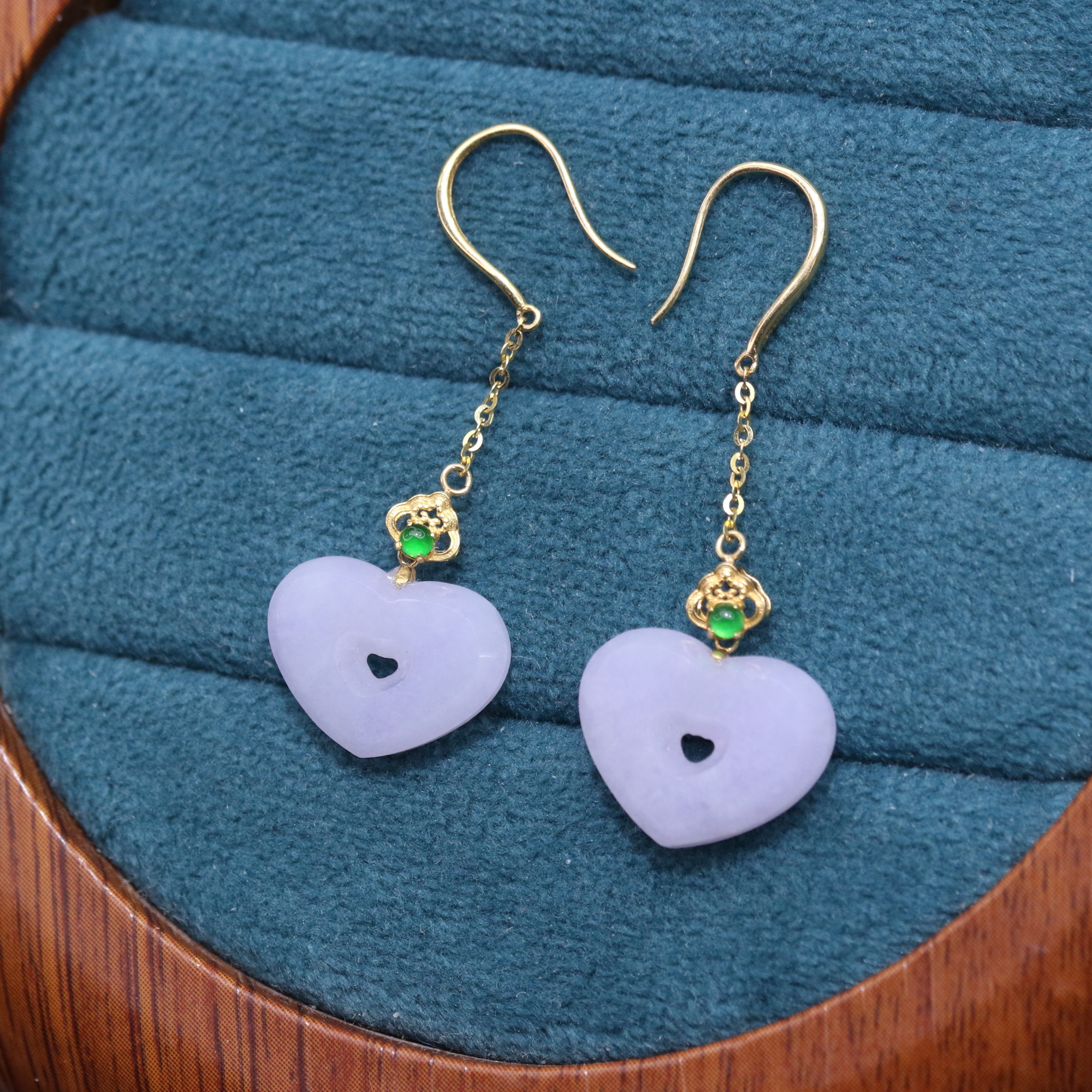 47天然缅甸翡翠A货18k紫爱心耳钩/700489/北京中保拍卖