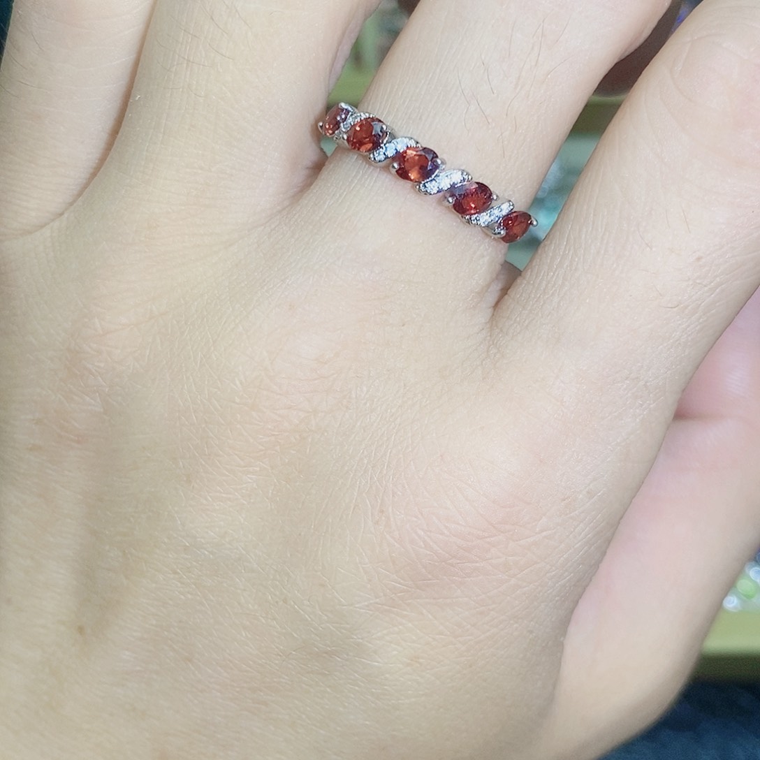 银S925镶嵌戒指石榴石