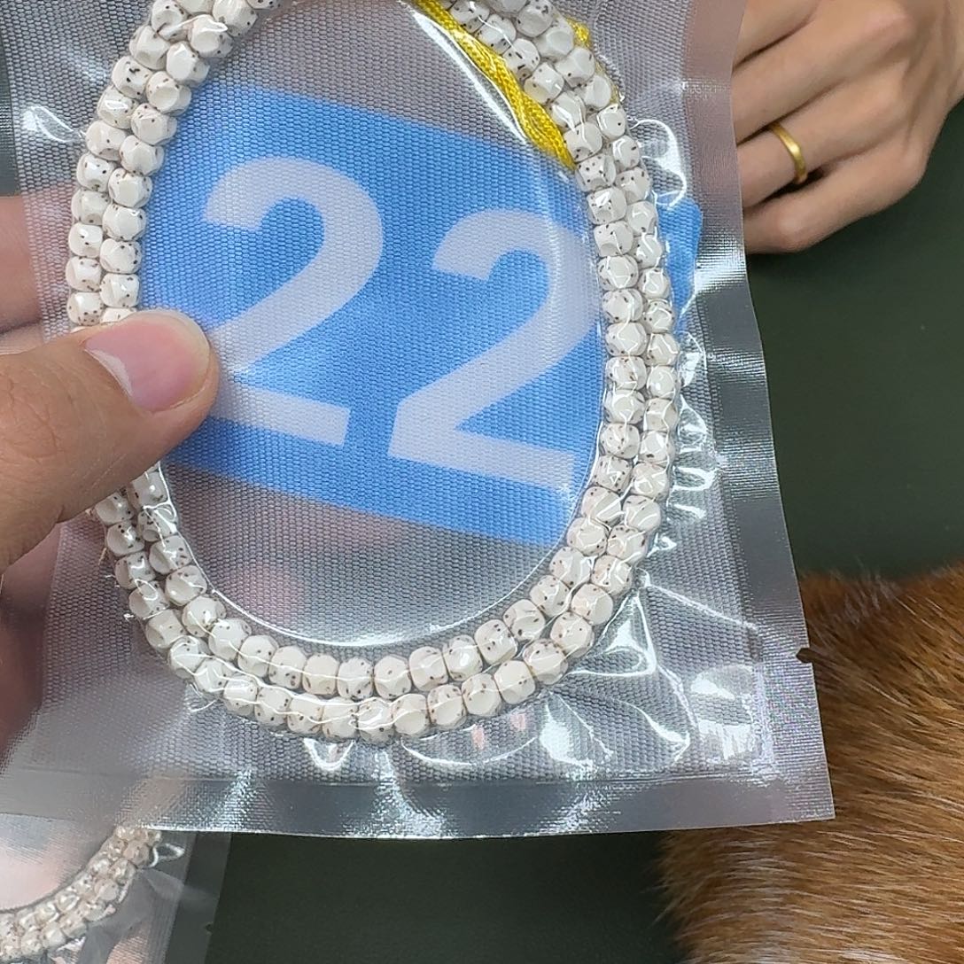 星月菩提吊坠65巧克力货头。  22
