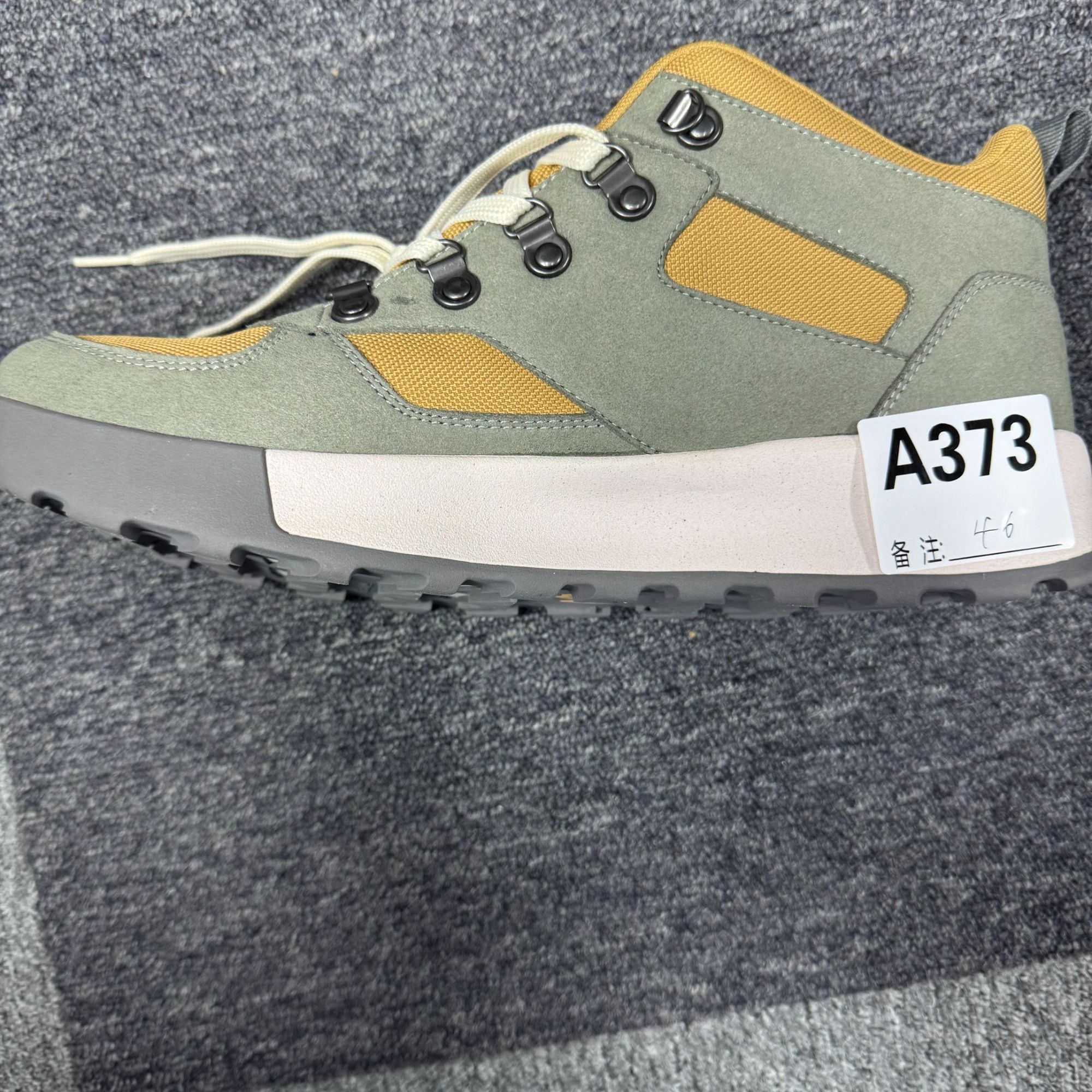 男女户外休闲鞋a373